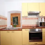 Διαμέρισμα Linda *