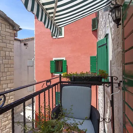 شقة Linda ماكارسكا