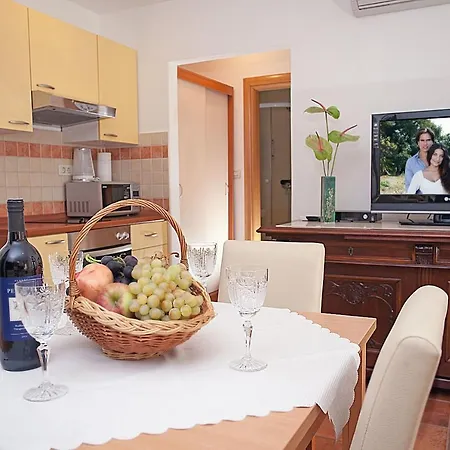 Linda * ماكارسكا